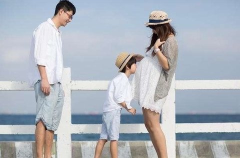 试管代怀8个月吃什代生宝宝聪明_试管代怀八个月吃什么胎代生宝宝长得快